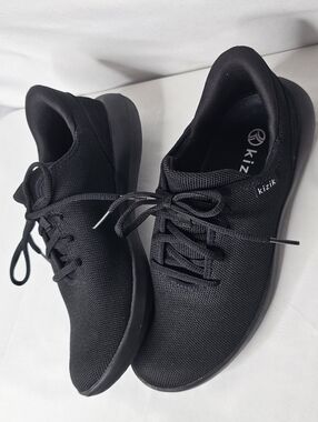 Kizik Madrid Eco Knit Shoes Sneakers black Step Ins Hands Free Womens 9.5 Mens 8